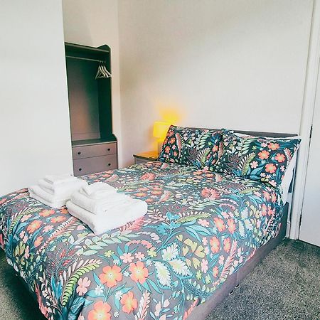 Cozy Room In Modern House Near Nottingham Kültér fotó